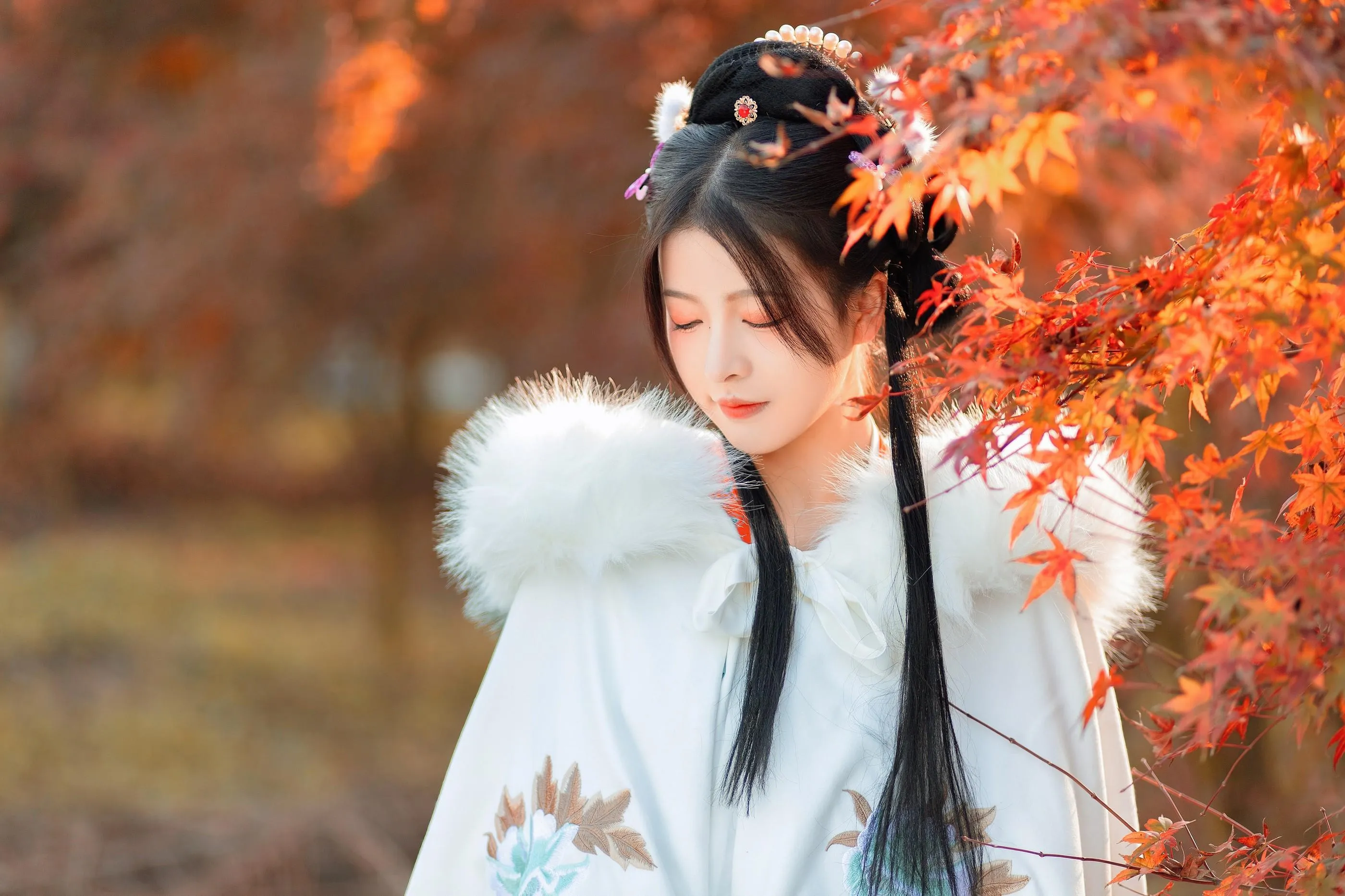 [YITUYU艺图语]2022.01.24 枫林晚 柚子 [32P]插图4